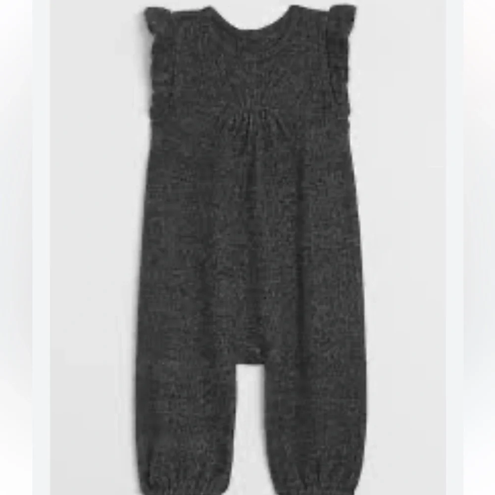 Gap baby ruffle one piece gray 6/12m